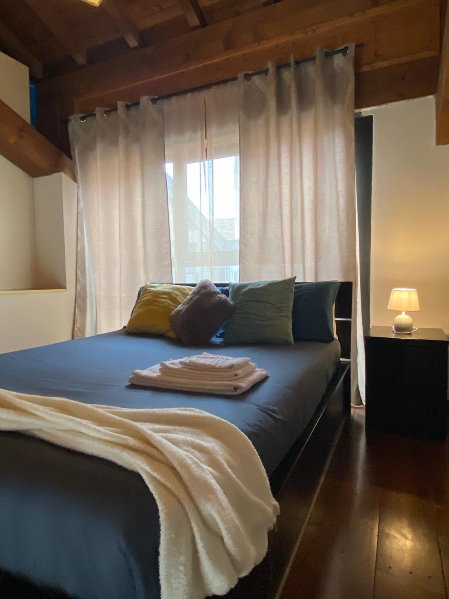 Appartamento Loft Dei Lupi 260M Dal Duomo Freeparking Cremona Esterno foto
